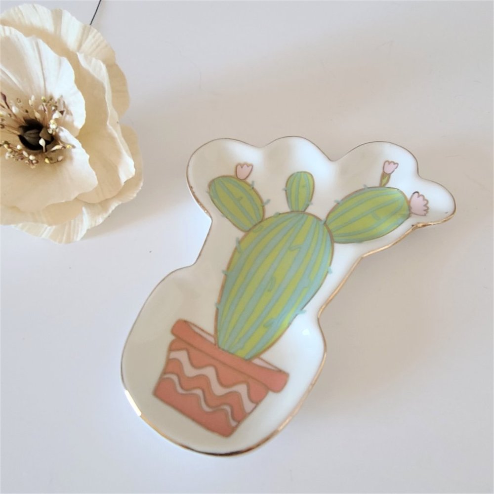 Cactus ceramic trinket dish.